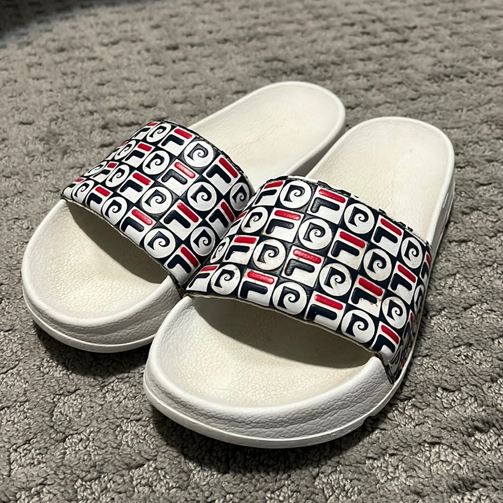 FILA slides